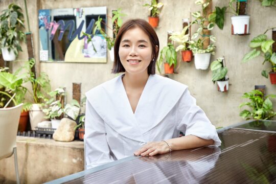 Gee-Eun Lee